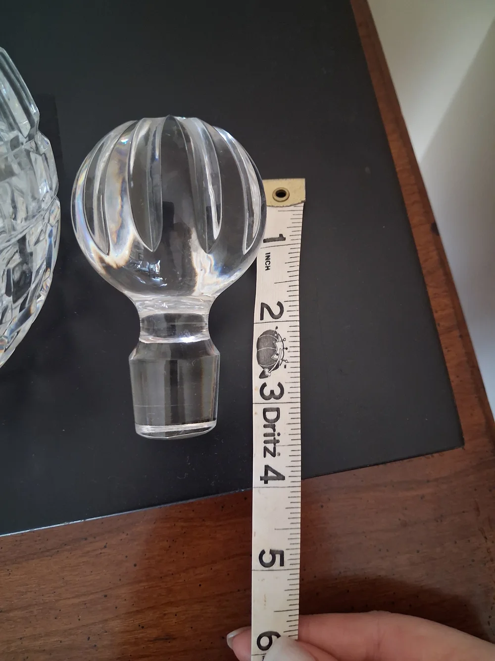 Clear Cut Glass Crystal Decanter with Stopper - Picture 7 of 7